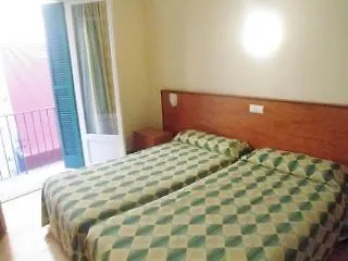 8号指针住宿 2*